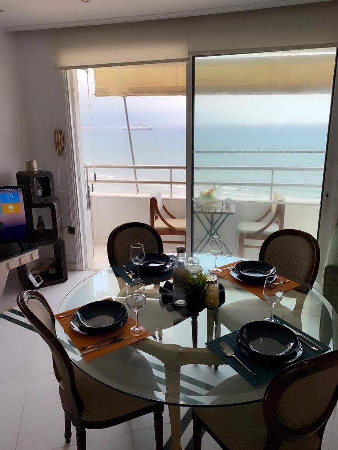 Larnaca Seaview Rooms Bagian luar foto