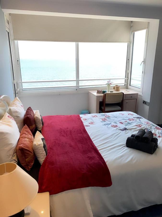 Larnaca Seaview Rooms Bagian luar foto