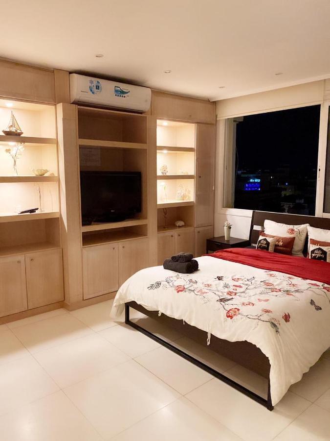Larnaca Seaview Rooms Bagian luar foto