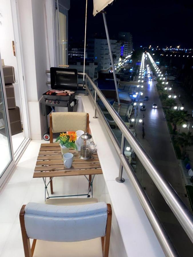 Larnaca Seaview Rooms Bagian luar foto