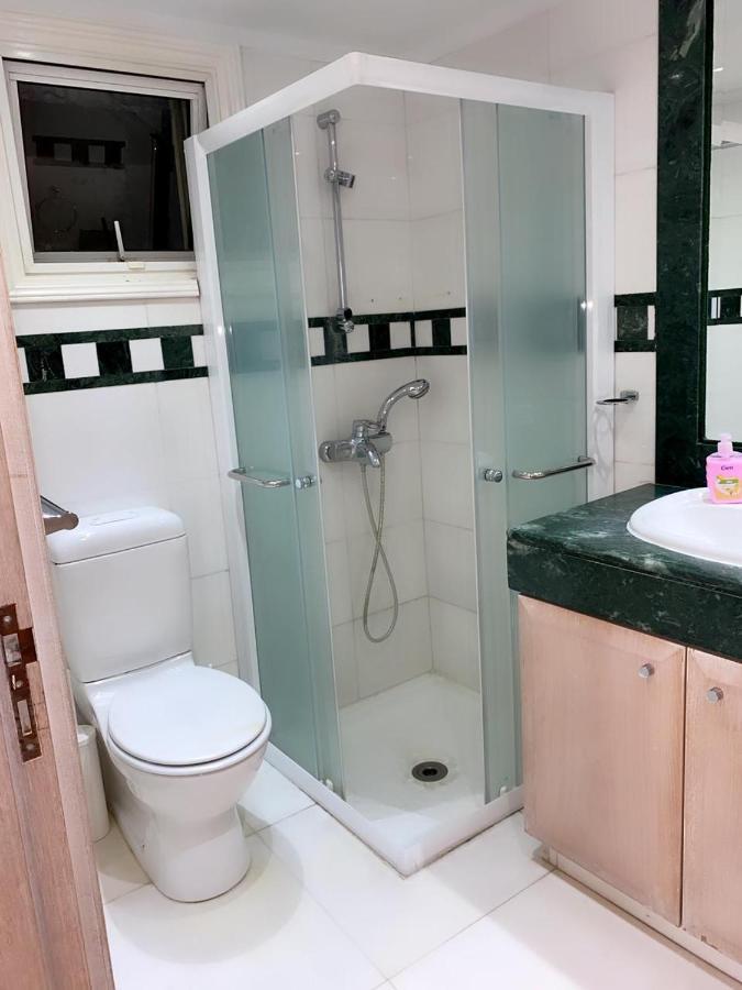 Larnaca Seaview Rooms Bagian luar foto