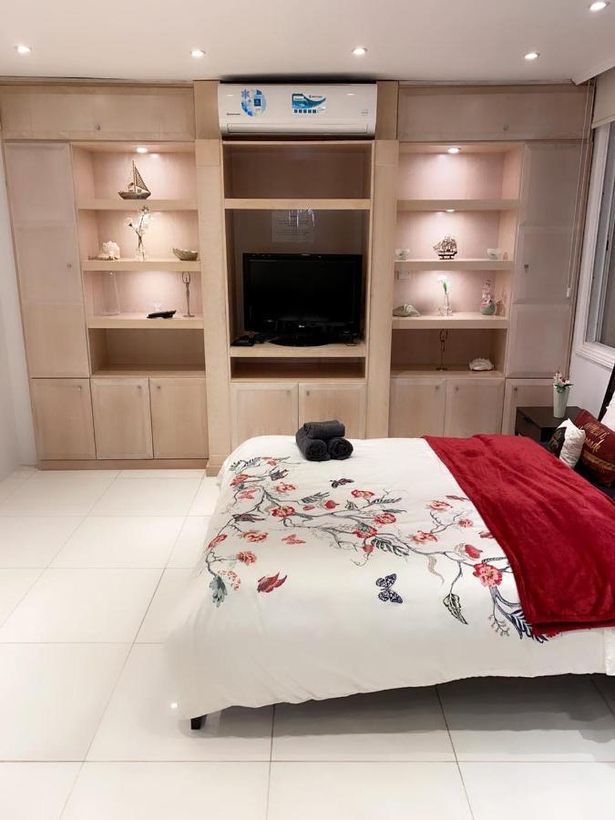 Larnaca Seaview Rooms Bagian luar foto